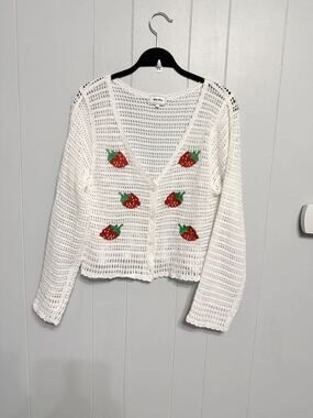 White Crochet Strawberry Open Front Cardigan Cottagecore L